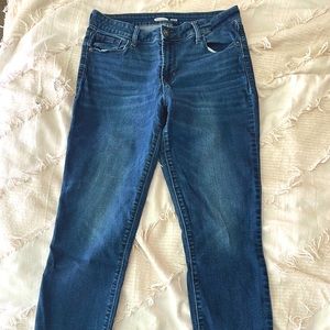 Dark wash stretch skinny jeans
